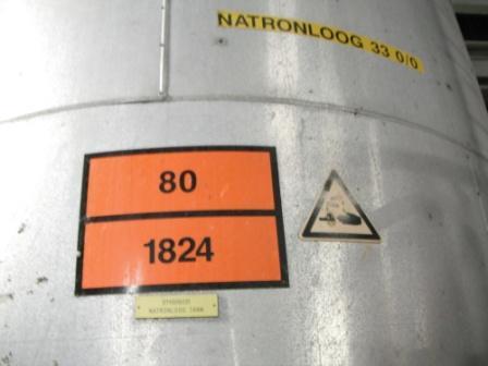 Natronloog- tank; markering Loog; bijtend voor oog en