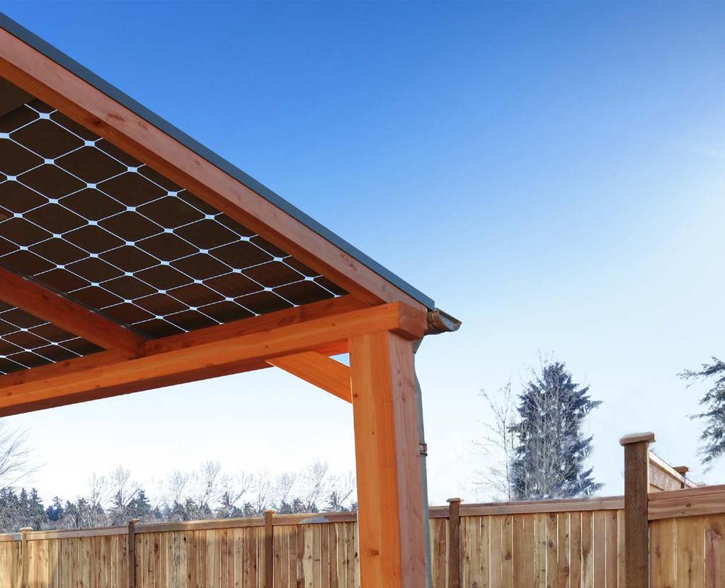 PEXT Solar Veranda Heerlijk om onder te zitten, goed voor het milieu en een slimme investering Houten constructie Als onderbouw wordt er een complete constructie geleverd van het duurzame Douglas