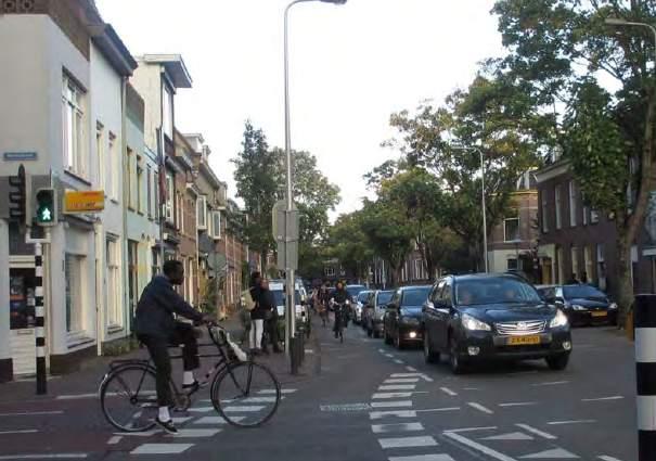 Op de Kaatstraat, Adelaarstraat, Willem van Noortstraat en Antonius Matthaeuslaan is het geluidsniveau meer dan 65 db. Op deze straten staan de woningen dicht langs de route.