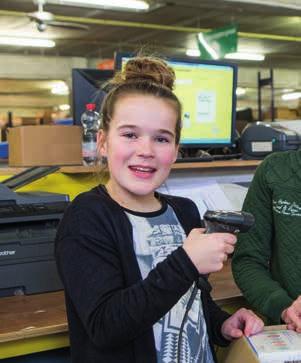 dus bijna voor een andere VO-school hadden gekozen); - de motieven waarom de eerstejaars/brugklassers wel voor uw school hebben gekozen; - de motieven waarom de eerstejaars/brugklassers niet voor de