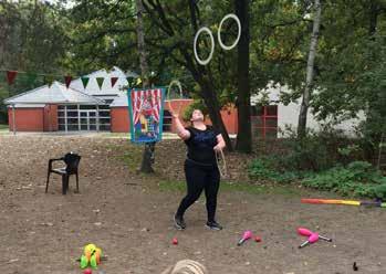 Kamp Zoals u weet waren we vorige week op kamp. We hebben genoten! De kinderen vertellen hieronder zelf over hun ervaringen, de foto s vertellen de rest.