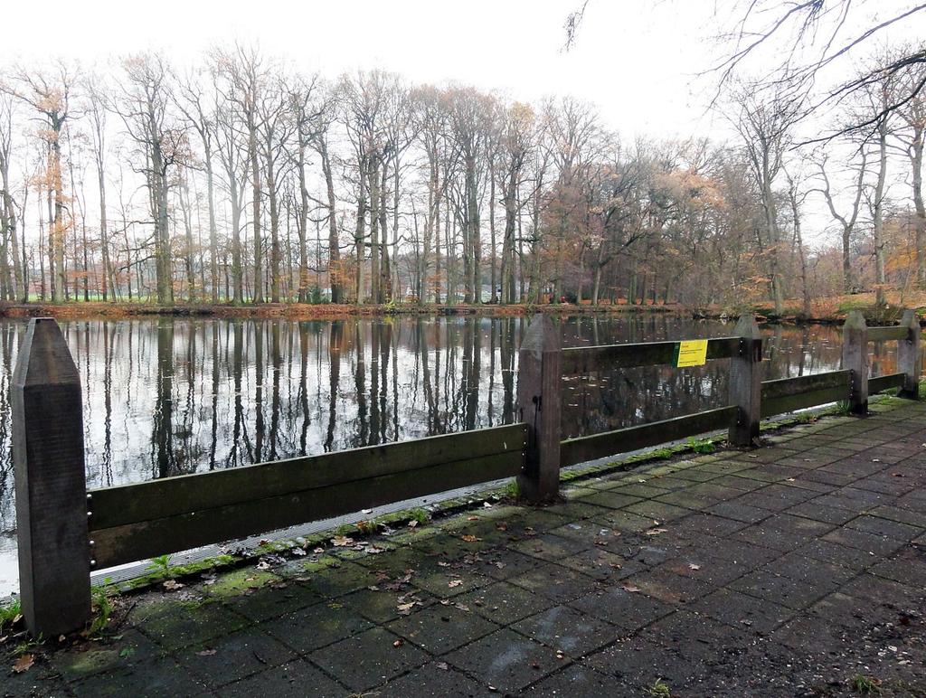 Wist je dat? Er de laatste anderhalf jaar meer dan 10 km aan staande netten en 134 illegale fuiken uit het IJsselmeer zijn verwijderd.