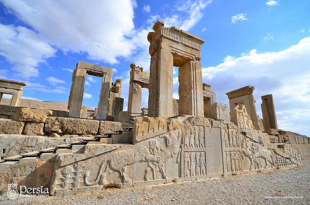 Uiteindelijk komen we dan bij het absolute hoogtepunt : Persepolis. Hét symbool van het oude Perzische rijk onder Darius I. Het was de audiëntiezaal om andere staatshoofden te ontvangen en imponeren.