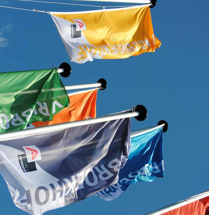Vlaggen horizontale vlaggen verticale vlaggen Ideaal voor Outdoor Event Sport Diplomats Werf De klassieker Breng je merk extra onder de aandacht op en rond je bedrijf en op evenementen.