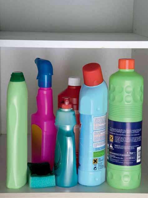 3 Schoonmaakmiddelen Zeep, chloor, afwasmiddel en andere schoonmaakmiddelen kunnen ook