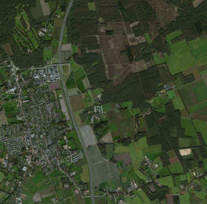 Figuur 1: Luchtfoto plangebied met omgeving Het plangebied