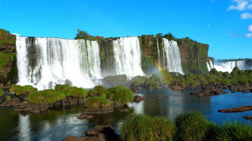 Dag 6: 8 december 2019 ARGENTIJNSE KANT NATIONAAL PARK Na het ontbijt rijden we richting het nationaal park Iguaçu, in het Argentijnse gedeelte. Vergeet uw paspoort niet voor de grensovergang.