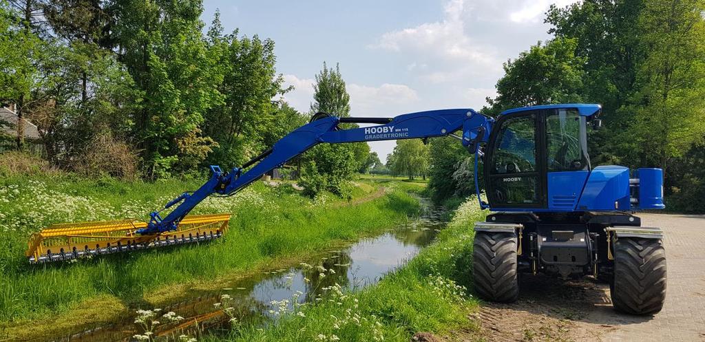 Licht gewicht met hoge stabiliteit De Hooby MH115 is een mobiele kraan met een eigengewicht van 11 ton.