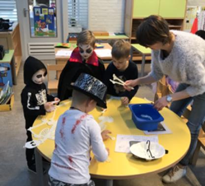 Wat waren er veel kinderen griezelig verkleed.