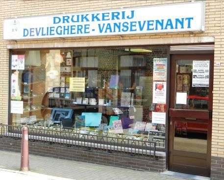 Mariastraat 44 8460 Oudenburg Tel/Fax 059/26.67.21 E-mail : drukkerij.devlieghere@skynet.be FRACOM : Uw partner om bij te verdienen Uw partner om bij te verdienen!