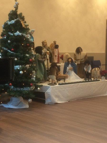 Drukbezochte kerstviering in Zorgcentrum Ter Reede,,Ik kan me niet herinneren dat er in Ter Reede de laatste tien jaar een eucharistieviering is gehouden.