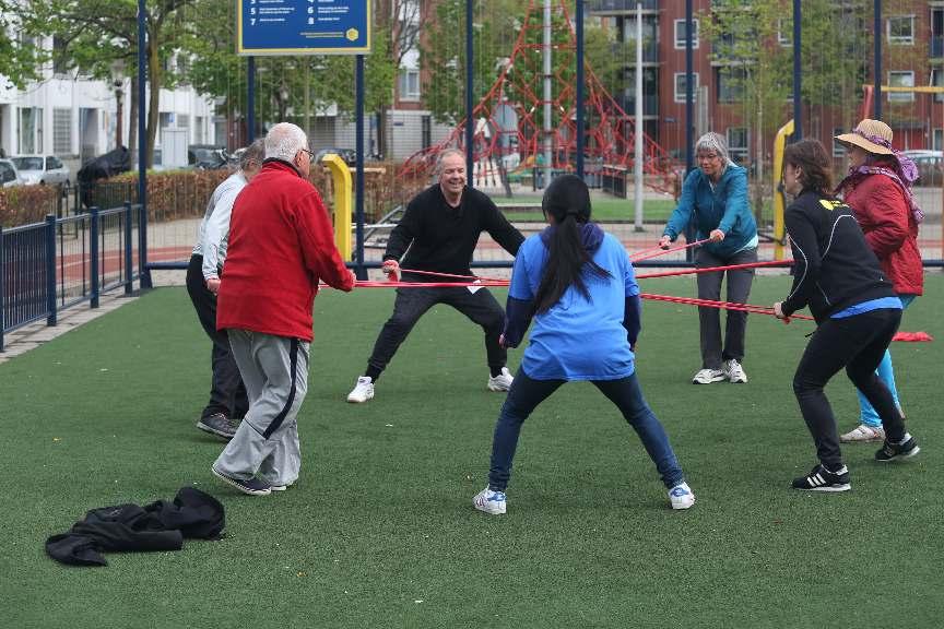 van het bestuur van de Stichting Golden Sports (periode 1 januari 2018 31 december 2018) Inhoud 1 Doelstelling GoldenSports 2 Locaties trainingen 3 Activiteiten in 2018 4 Groei programma Oranje Fonds