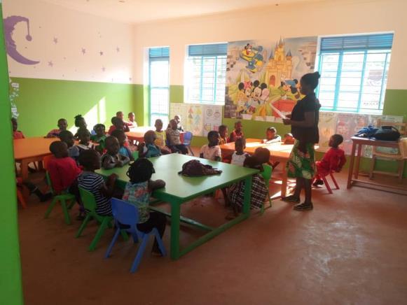 De klaslokalen zullen op het huidige terrein van onze lokale partner Mazima gebouwd worden.
