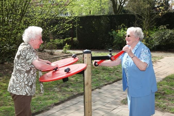 Ook op andere tijden bent u van harte welkom om gebruik te maken van deze mooie tuin.