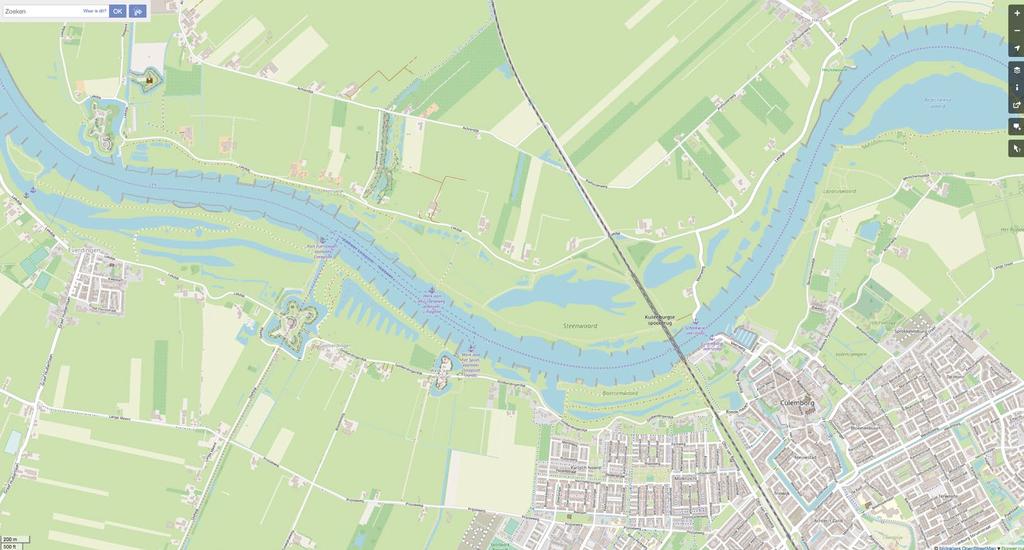 Markering De route is grotendeels bewegwijzerd via de rood-witte markering van het Waterliniepad. 2. 3. 1. 4.