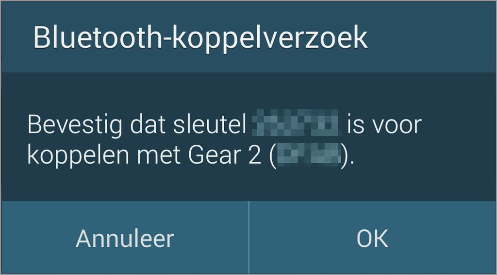 U kunt slechts één mobiele apparaat koppelen aan één Gear. U kunt niet meerdere Gears tegelijkertijd gebruiken. 1 Gear De Gear inschakelen.