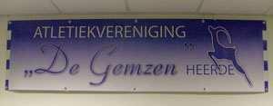 5. Kroniek van De Gemzen 2011-2012 Aleid Bosch In een Gemzen-jaar gebeurt er nogal wat in de vereniging.
