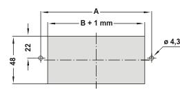 Wordt in de uitsnede in de wand geplaatst en daarna met 2 verzonken schroeven bevestigd deze schroeven maken geen deel uit van de levering.