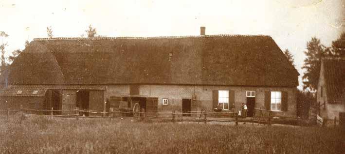 NIEUWE PUBLICATIES Kartuizerhoeven op Kleinder Liempde in Boxtel Kloosterorden en de daarbij behorende kloosterboerderijen met omliggende gebruiksgronden zijn belangrijke historische componenten, ook