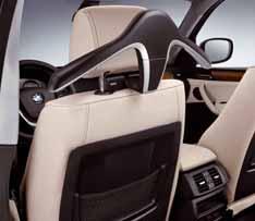 TRANSPORT & COMFORT BMW X1 basisdrager, afsluitbaar (excl. montage) 169,- BMW Dakbox, afsluitbaar.