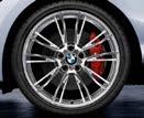 800,- Exterieur BMW M Performance nieren, zwart. Voor uitvoeringen zonder Night Vision met persoonsherkenning (SA6UK).