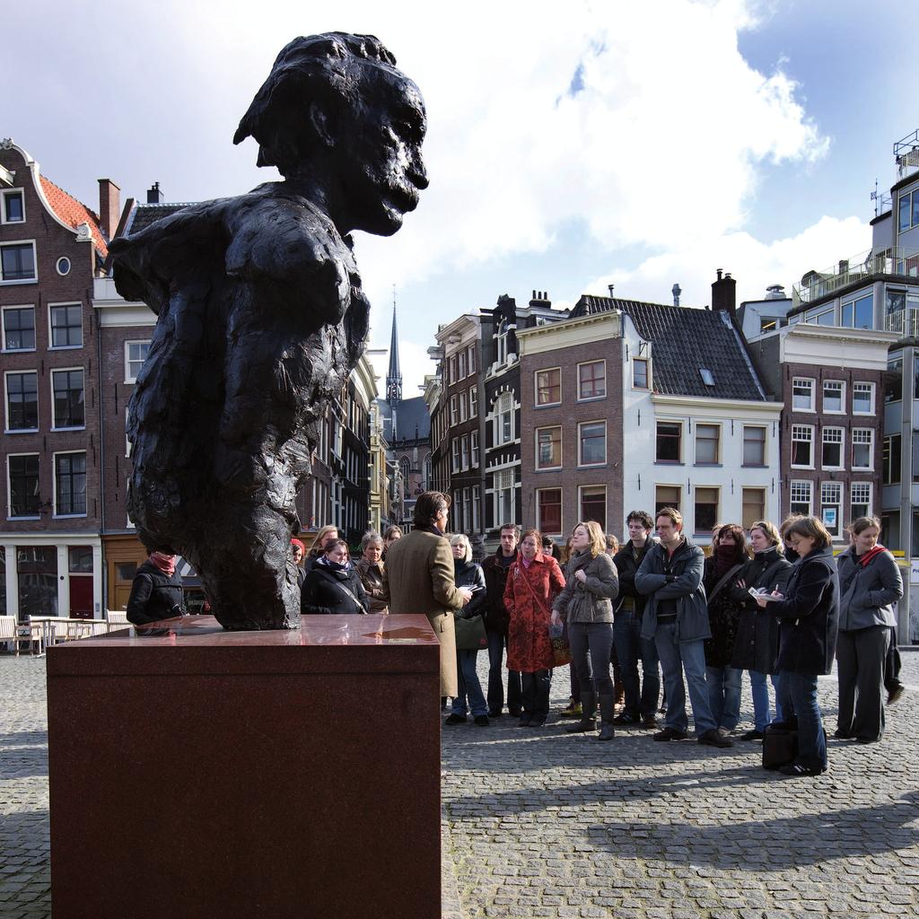 Wat leert een toneeltekst uit de Gouden Eeuw ons over het toenmalige denken en doen? Waarom is 'de meisje' nu nog fout, maar over twintig jaar misschien niet meer?