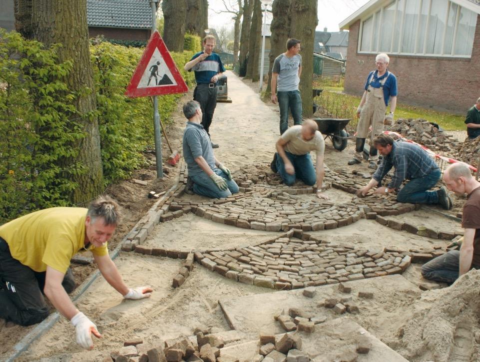 En als je dat kunt, is er voor ons geen enkele reden waarom jij het niet zou mogen hebben.