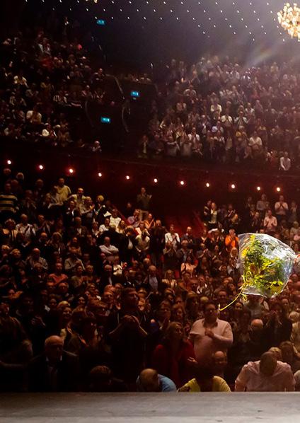 Koninklijk Theater Carré heeft sinds haar oprichting in 1887 talloze bezoekers een onvergetelijke ervaring bezorgd.