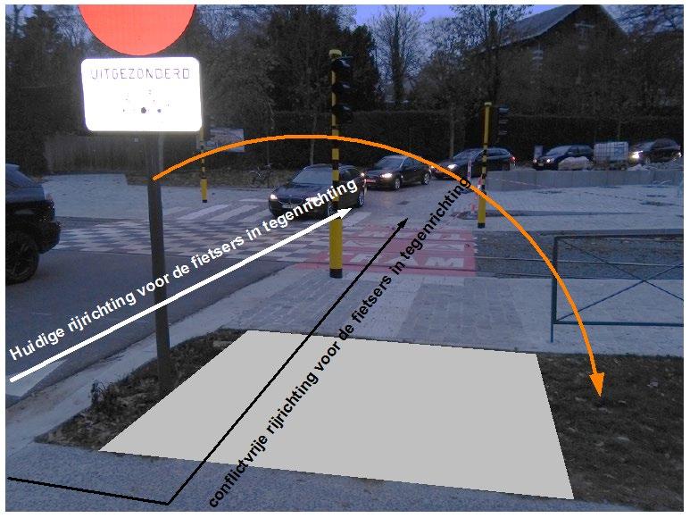 De fietsers die hiervan gebruik maken dienen in de Albertlaan op de straat te rijden wat gezien de breedte en de ligging van de rijbaan problematisch is.