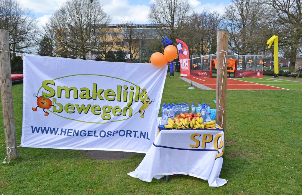 Smakelijk Bewegen Vanaf het begin heeft Smakelijk Bewegen al een plek in het BasisAanbodSport van Hengelo Sport. Smakelijk Bewegen staat voor activiteiten ter bevordering van een gezonde leefstijl.