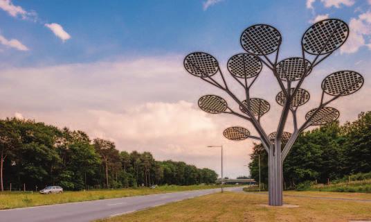 later alweer hopeloos ouderwets lijken. Ons beeld van de toekomst is er een van terughoudend, ingetogen, naturel, jdloos en onderhoudsarm ontwerp.