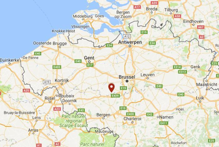 2. BESCHRIJVING VAN HET GOED 2.1. Historiek Heikruis is een plaatsje in de Vlaams-Brabantse gemeente Pepingen. Het kreeg zijn naam van een kruis dat de Frankische boer Hado op zijn eigendom plaatste.