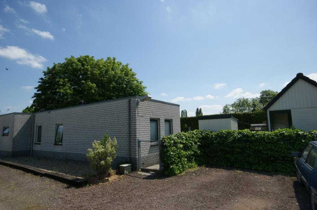 goed onderhouden vrijstaande bungalow met