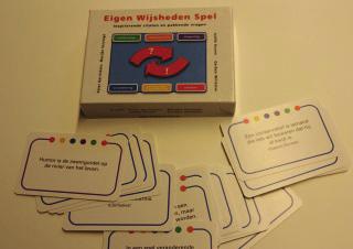 43 educatief materiaal Eigen wijsheden (vanaf 14 jaar) stress en emoties Het Eigen wijsheden-spel bestaat uit 144 kaarten.
