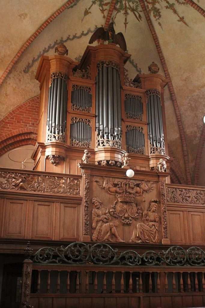 Stedum 242 Onbekend - Lohman - Mense Ruiter 1680-1798 - 1939-1956 Bartholomeuskerk Hoofdstraat 1, 9921 PS Het orgel in Stedum is een geschenk van Johan Clant, collator te Stedum.