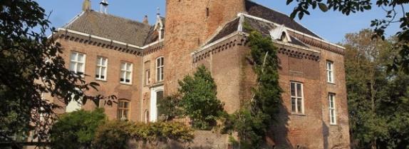 Start: bij de historische Pleisterplaats Café de Punt te Baambrugge of Kasteel Loenersloot te Loenersloot tussen 12.00 en 16.30 uur.