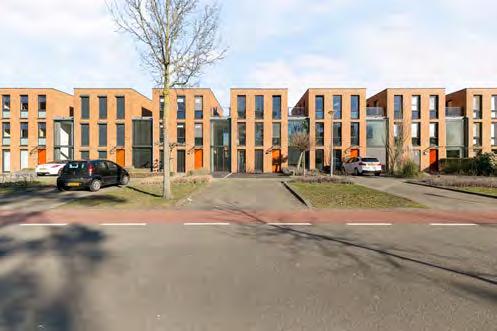 ALGEMENE INFORMATIE Witbrantlaan West 41 KENMERKEN Oppervlakten en inhoud Gebruikersoppervlak wonen 167 m 2 Overige inpandige ruimte 0 m 2 Inhoud woning 609 m 3 Externe bergruimte 10 m 2