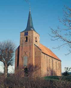 Godlinze Groningen, Synagoge D4 De aan Sint-Pancratius gewijde tufstenen kerk is al in de 12 e eeuw gebouwd. In latere eeuwen is zij in baksteen verhoogd en verlengd.