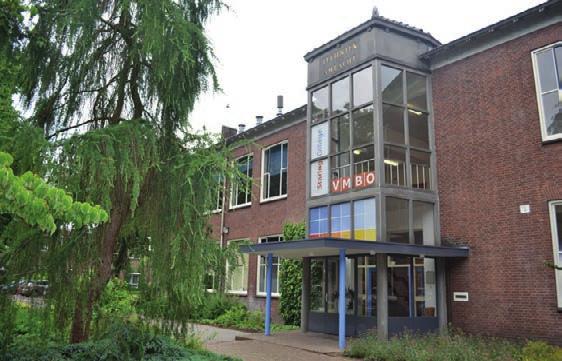 Locatie H (Herenlaan Borculo) adresgegevens Bezoekadres: Postadres: Herenlaan 2 Postbus 200 7271 NR Borculo 7240 AE Lochem t 0545 271413 f 0545 271234 e info@staring.