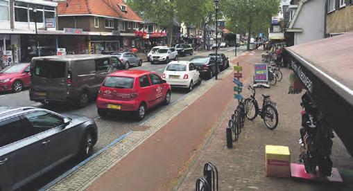 Tussen 14 en 31 mei vragen ondernemers, politie en gemeente aandacht voor de maximale snelheid van 30 km/u op veel wegen in het dorp en met name op de Hessenweg.