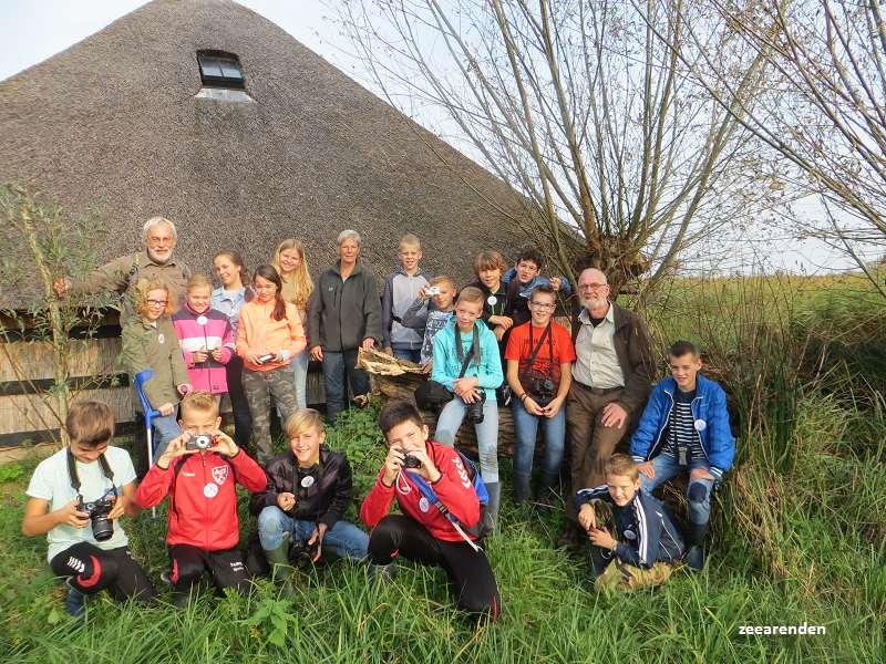 Activiteit 2: Natuurfotografie en pop-up tentoonstelling oktober 2017 De bekende natuurfotograaf Paul van Gaalen kwam speciaal voor de kinderen van de JNC naar Bezoekerscentrum De Wieden.