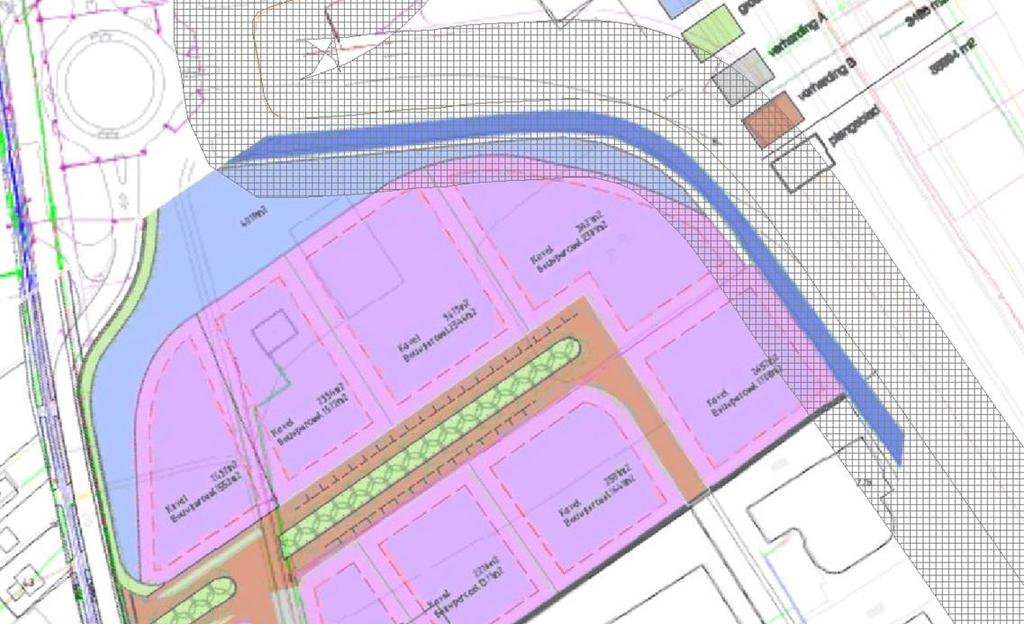 Door de gemeente Geldermalsen is een Klic-melding uitgevoerd. Op de kaarten van de Klicmelding is de kerosineleiding op een andere locatie aangeduid dan op de risicokaart. In figuur 4.