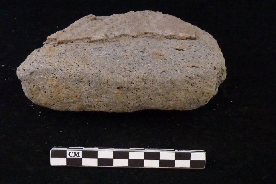 5 Ijzertijd/Romeinse periode Verspreid over het terrein werden sporen aangetroffen, die op basis van vondstmateriaal gedateerd kunnen worden in de ijzertijd of in de Romeinse periode.