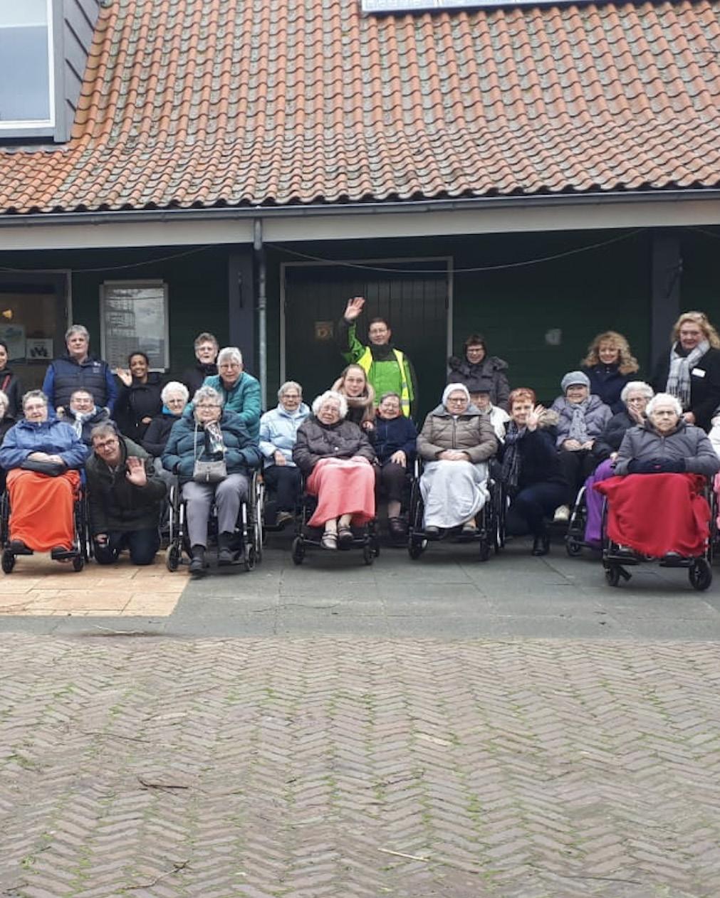 xxxxx Gouden Dagen vervult wensen voor eenzame, kwetsbare ouderen aan de hand van de wensboom. Deze rubriek houdt u op de hoogte van recent vervulde wensen. Gouden Dagen verzorgt uitstapjes op maat.