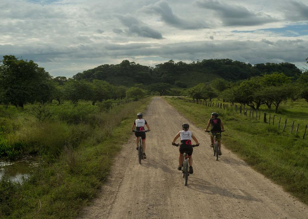 Cycle for Plan Guatemala Heb jij zin in avontuur én wil je iets goeds doen voor een ander? Fiets dan met ons mee door Guatemala!