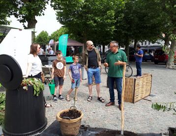 9. Afvalpunt voor truckers Dijkstraat Lokeren Omdat IDM de strijd tegen zwerfvuil hoog in het vaandel draagt, verleenden we in 2017 graag onze samenwerking aan het project van de stad Lokeren om het