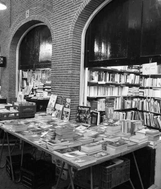 AMSTERDAM In Amsterdam hebben de vrijwilligers van de winkel ook in 2017 een mooi bedrag gerealiseerd met de verkoop van tweedehands boeken.