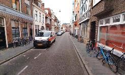 3 Het gebied Haddingestraat en Pelsterstraat kenmerkt zich door een mengeling van wonen, enkele winkels en horeca. Met name in de Haddingestraat ligt de nadruk op wonen.