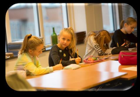 Mobielvrije school Zoals je weet is het Eligant een mobielvrije school. We vinden het belangrijk dat je in de pauzes en tijdens leswisselingen aandacht hebt voor elkaar.