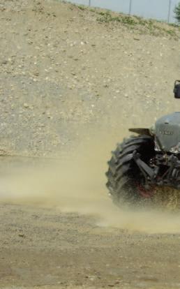 De Fendt Vario training Vooruitstrevende techniek toepassen EXPERT BASIC Optimale toepassing van het vermogenspotentieel merkbaar meer efficiëntie Het modulaire concept van Fendt Expert bevat de